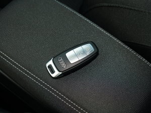 2023A3L Limousine 35 TFSI Mȡ\ ܇耳