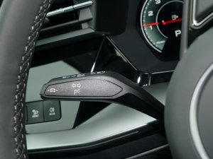 2023A3L Limousine 35 TFSI A п؅^