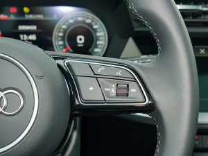 2023A3L Limousine 35 TFSI A п؅^