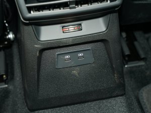 2023A3L Limousine 35 TFSI A п؅^