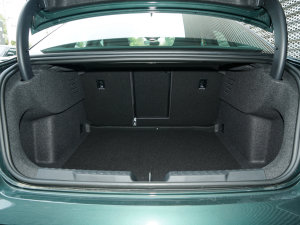 2023A3L Limousine 35 TFSI r\ g