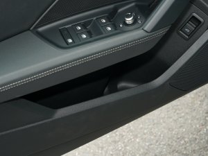 2023A3L Limousine 35 TFSI r\ ǰTg