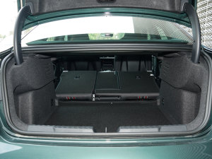 2023A3L Limousine 35 TFSI r\ g