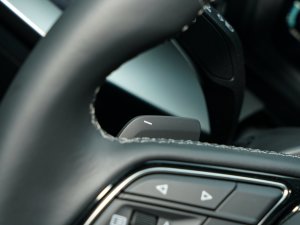 2023A3L Limousine 35 TFSI r\ п؅^