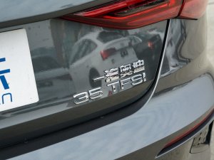 2023A3L Limousine 35 TFSI A\ ^