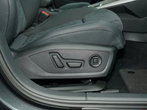 2023A3L Limousine 35 TFSI A\ g