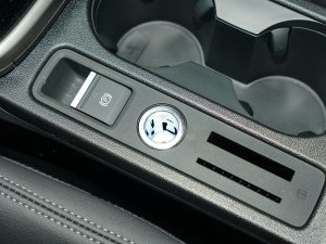 2023A3L Limousine 35 TFSI A\ п؅^