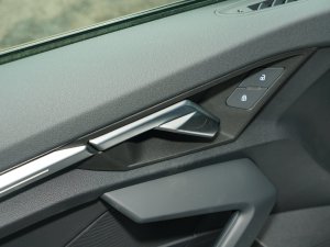 2023A3L Limousine 35 TFSI A\ п؅^