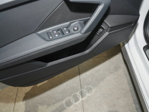 2023Ŀ A3L Limousine 35 TFSI r\ 