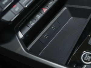 2023Ŀ A3L Limousine 35 TFSI r\ п؅^