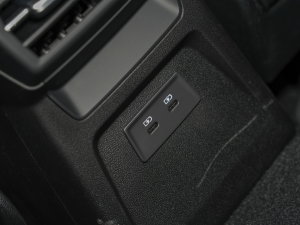 2023Ŀ A3L Limousine 35 TFSI r\ п؅^