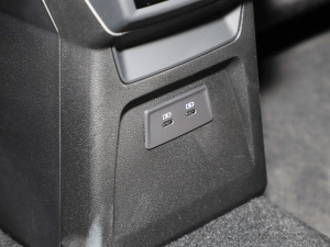 2023Ŀ A3L Limousine 35 TFSI r(sh) п؅^(q)