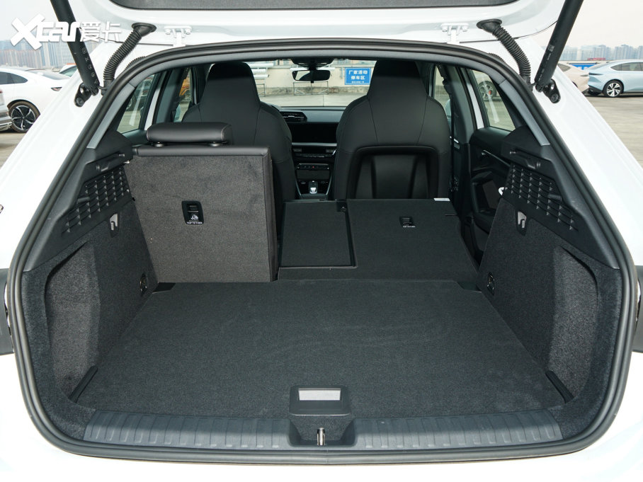 2023WA3 Sportback 35 TFSI r\