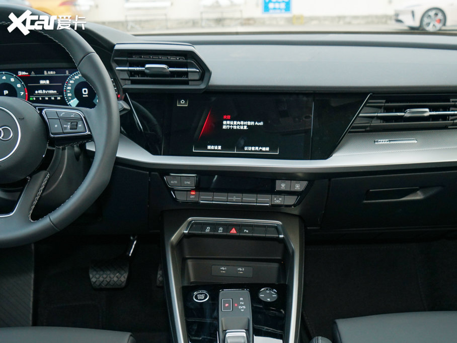 2023WA3 Sportback 35 TFSI r\