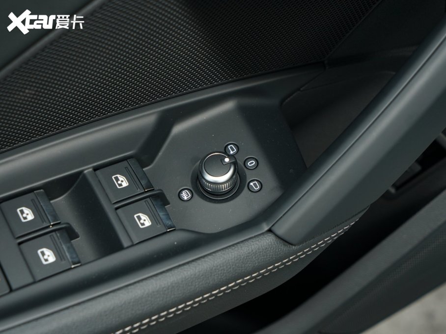 2023WA3 Sportback 35 TFSI r\