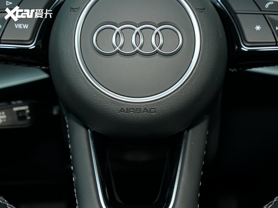 2023WA3 Sportback 35 TFSI r\