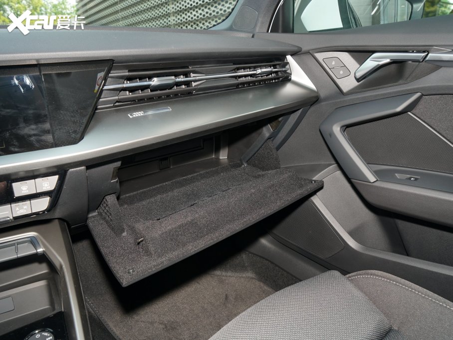 2023WA3 Sportback 35 TFSI Mȡ