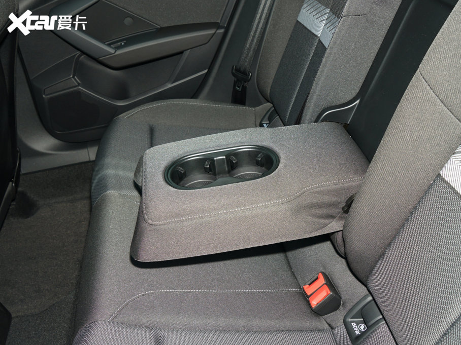 2023WA3 Sportback 35 TFSI Mȡ