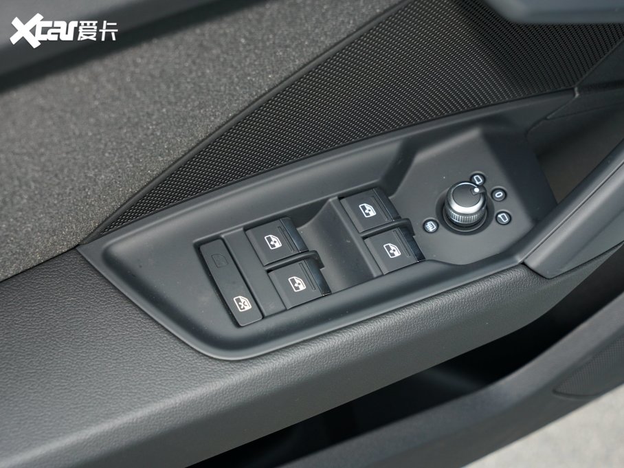 2023WA3 Sportback 35 TFSI Mȡ