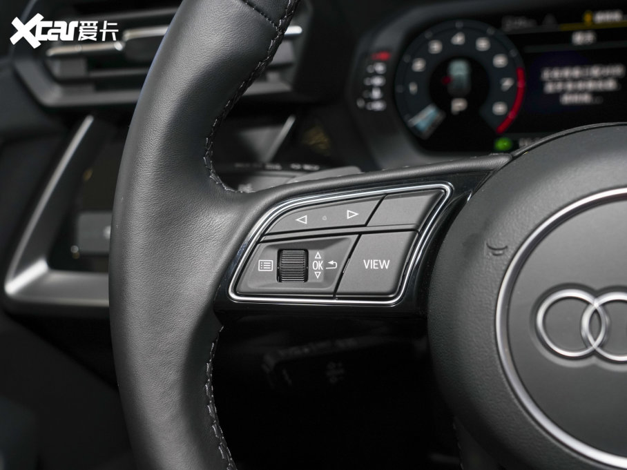 2023WA3 Sportback 35 TFSI Mȡ\