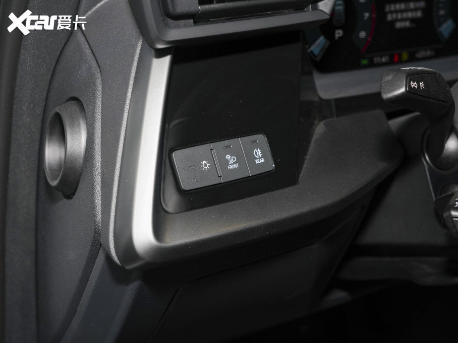 2023WA3 Sportback 35 TFSI Mȡ\