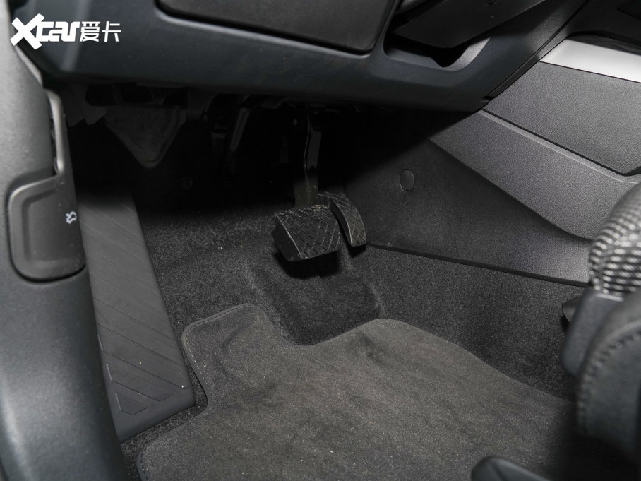 2023WA3 Sportback 35 TFSI Mȡ\