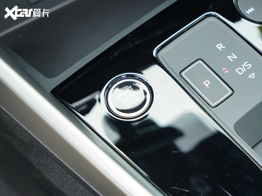 2023WA3 Ŀ Sportback 35 TFSI r\