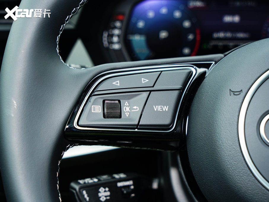 2023WA3 Ŀ Sportback 35 TFSI r\