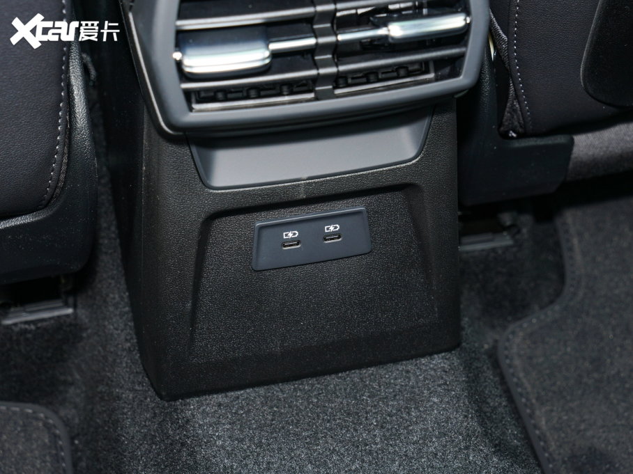 2023WA3 Ŀ Sportback 35 TFSI r\