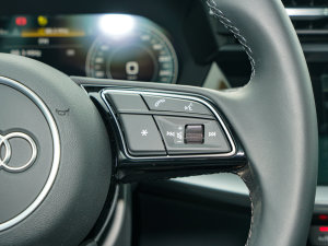 2023Sportback 35 TFSI A п؅^