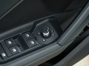 2023Sportback 35 TFSI A п؅^(q)