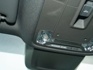 2023Sportback 35 TFSI r\ п؅^