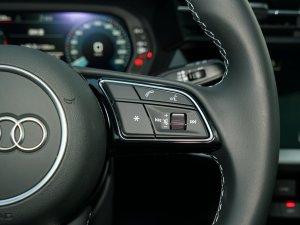 2023Sportback 35 TFSI r\ п؅^