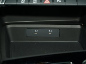 2023Sportback 35 TFSI r\ п؅^