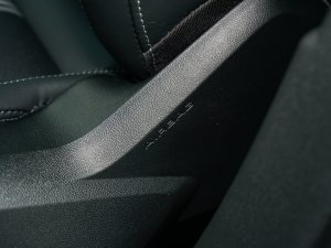 2023Sportback 35 TFSI r\ п؅^