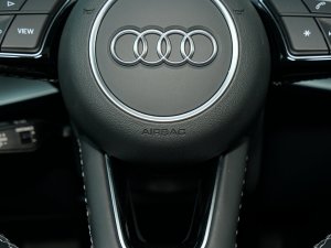 2023Sportback 35 TFSI r\ п؅^