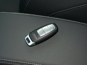 2023Sportback 35 TFSI r\ ܇耳