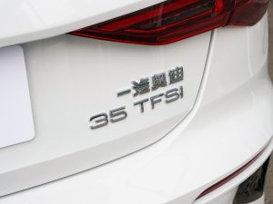 2023Sportback 35 TFSI A\(yn)(dng) (x)(ji)^