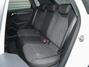 2023Sportback 35 TFSI A\(yn)(dng) 