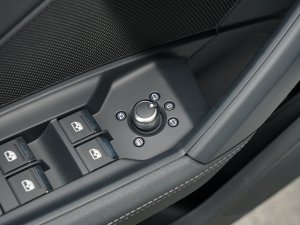 2023Sportback 35 TFSI A\(yn) п؅^(q)