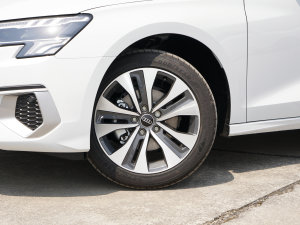 2023Sportback 35 TFSI Mȡ ݆Ȧ