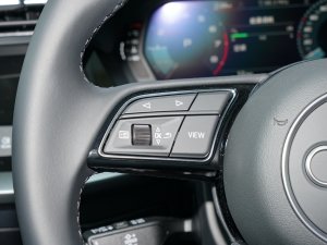 2023Sportback 35 TFSI Mȡ п؅^