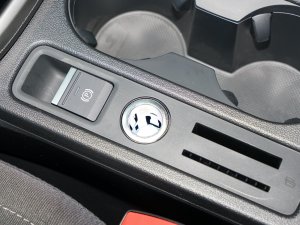 2023Sportback 35 TFSI Mȡ п؅^