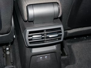 2023Sportback 35 TFSI Mȡ п؅^