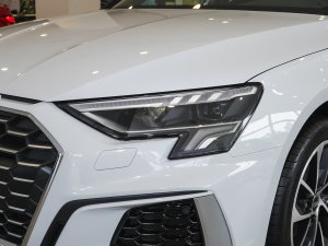 2023Sportback 35 TFSI Mȡ\ 