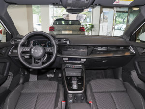 2023Sportback 35 TFSI Mȡ\ ȫ