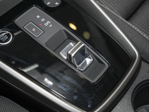 2023Sportback 35 TFSI Mȡ\ QU