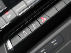 2023Sportback 35 TFSI Mȡ\ п؅^