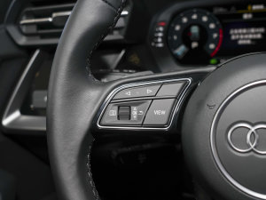 2023Sportback 35 TFSI Mȡ\ п؅^