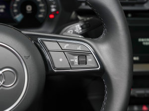 2023Sportback 35 TFSI Mȡ\ п؅^